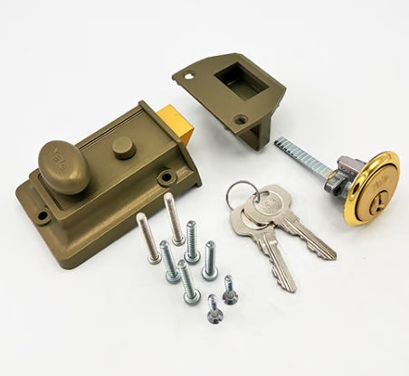 Yale 77 Traditional Nightlatch